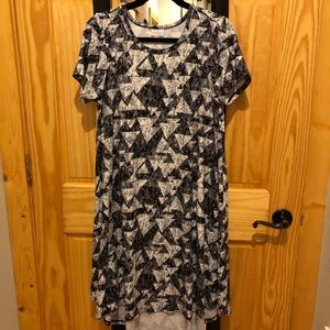 Small S lularoe Carly leggings material